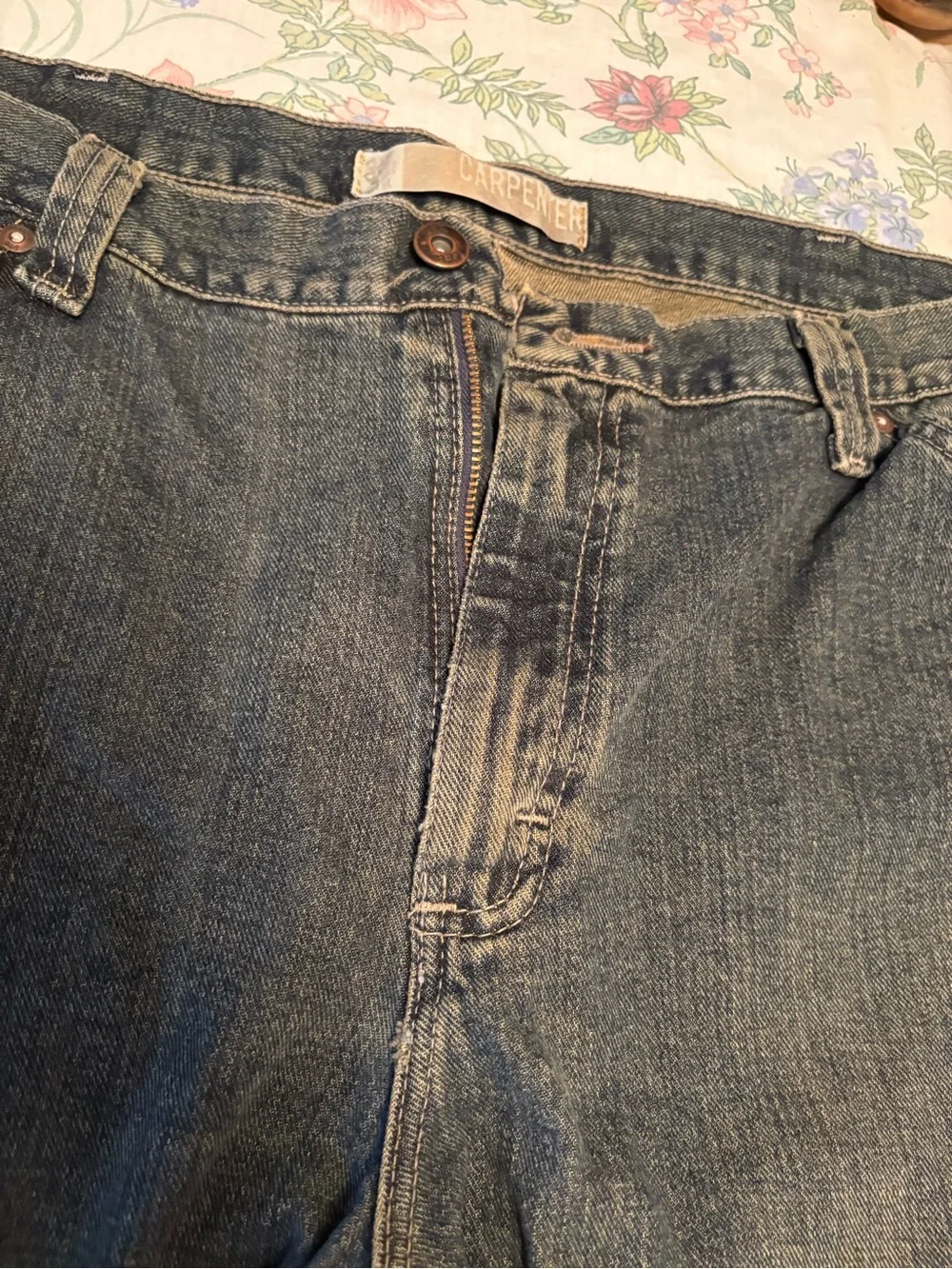 Lee Men's Carpenter Straight Jeans in Washed Denim